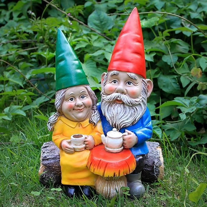 Garden Gnome Couple